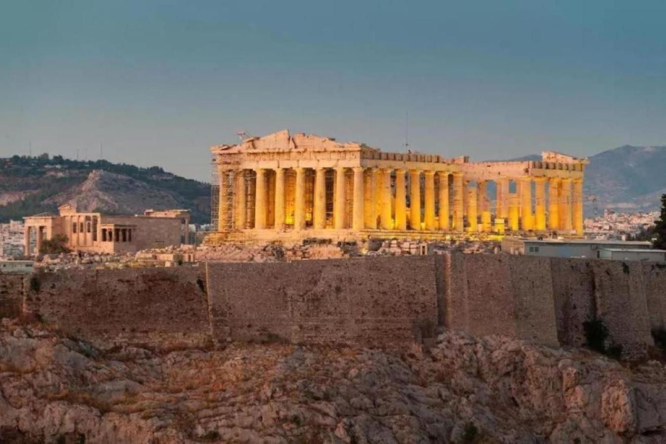 Acropolis Ancient World - 5 Minutes From Subway And Acropolis Museum Apartment Athens Ngoại thất bức ảnh